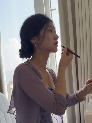18岁的少女一枝花 30岁的少妇顶呱呱#人妻感 #带娃日常