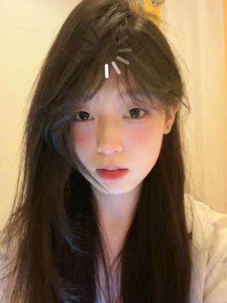 我永远是对的 如果我错了请参考前六个字 #嘉桐摇 #甜妹 #今天长这样 #手势舞