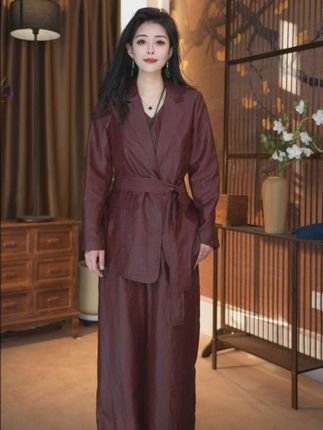 #秋季穿搭 #桑蚕丝红云纱西装外套#高品质女装#精致优雅#谁穿谁好看
