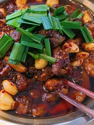 #在贵州坝坝宴快乐避暑 #贵州究竟有多少好吃的城市 #糍粑辣椒 #朋友我只想给你分享美食 #各地凉快美食申请出战