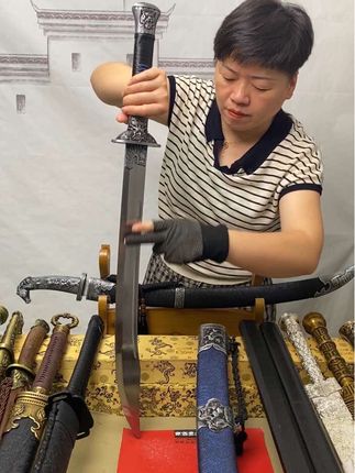 #牛尾刀#冷兵器#男人的玩具#工艺品@DOU+上热门