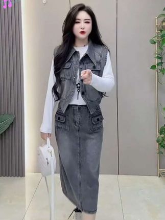 #牛仔穿搭 #时髦穿搭 #减龄显瘦穿搭 #每日分享 #欧韩穿搭 @DOU+上热门
