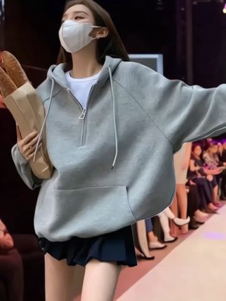 #秋冬穿搭新鲜感在线 #一衣多穿通勤版#早秋贵气感穿搭 #我的ootd穿搭 #随机穿搭挑战