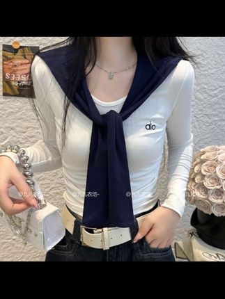 #每日分享 2025秋冬新款撞色V领真两件拼接披肩海军风长袖女收腰显瘦上衣