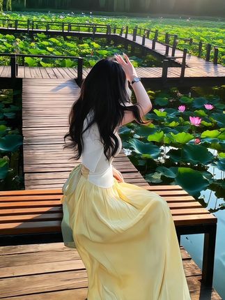 #夏天该有的样子 #温柔风穿搭 #美出高级感 #夏日穿搭 #优雅气质
