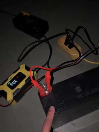 铅酸电池彻底饿死了怎么办?#小牛电动 #九号电动 #极核 #电池 #猎奇