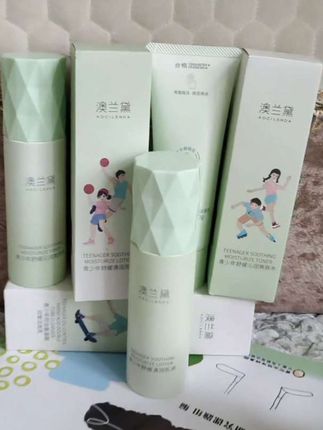 孩子上学后运动量多,脸上皮肤更容易出油,#澳兰黛 青少年专研护肤品,用完皮肤清爽,脸蛋干净,很适合学生党 #学生党护肤 #澳兰黛青少年护肤品 #青少年护肤 #好皮肤养出来