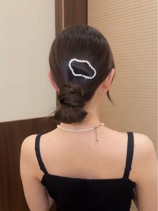 不灵不灵的闪钻碎发夹也太美啦#轻奢发饰 #美出新高度 #头饰发饰 #侧边夹
