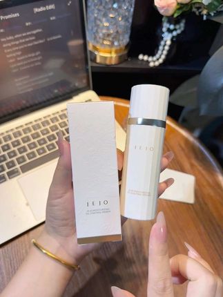 大毛孔用柔焦 大油皮用哑光!想要拥有服帖精致妆容#jejo妆前乳 赶紧安排上!#底妆 #妆前打底 #不脱妆不卡粉