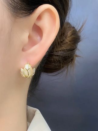 #气质百搭 #时尚饰品 #耳环 #耳扣 #美出新高度
