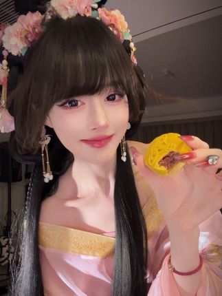 月饼节快乐~ #思念是枚弯月亮 #中秋节快乐 #漆琬林