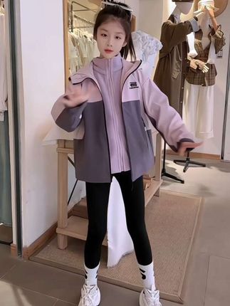 #我要上热门🔥 女童春秋款外套儿童加绒三合一2025新款防风衣拼色休闲上衣冲锋衣#高品质童装 #冲锋衣#生女儿就是用来打扮的 #大数据推荐给有需要的人