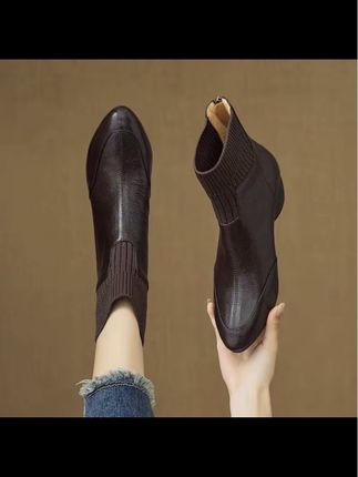 【翘颜品牌】简约切尔西瘦瘦时尚短靴子女爆款高跟短靴高级感5371#好鞋推荐 #靴子 #时尚百搭女鞋 @DOU+上热门 @DOU+小助手