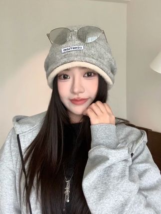 方圆脸的本命冷帽!真的巨显脸小!#修饰脸型 #帽子 #冷帽 #显脸小帽子 #秋冬帽子推荐