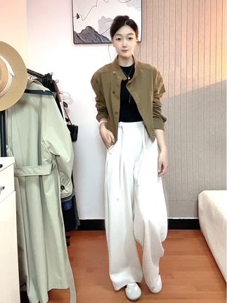 金钱可以解决90%的问题 冷漠可以生去80%的烦恼 #女装 #高级感穿搭 #穿搭 #简约穿搭 #简约穿搭