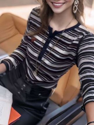 #早秋穿搭公式来了#琥珀系才是松弛感天花板#早秋不费力显贵穿搭#随机穿搭挑战#入秋的第一件薄外套@巨量千川 @DOU+上热门