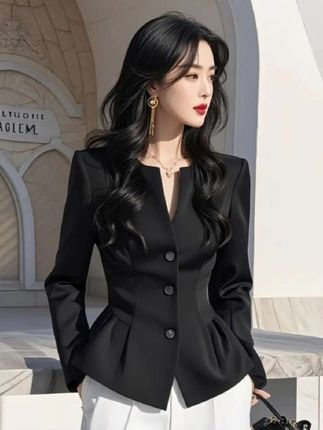 #大码上衣 #春秋穿搭 #时尚减龄穿搭 #时尚气质穿搭 #优雅气质