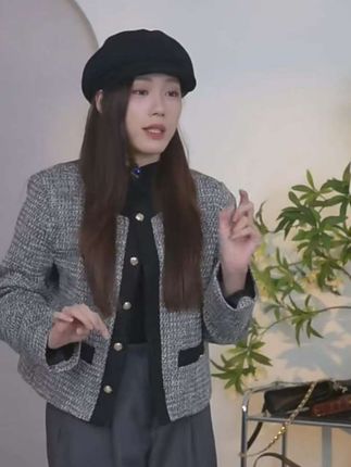 凹造型神器 复古羊毛报童帽 秋冬氛围感穿搭神器 凹造型还显脸小的报童帽 甄选细腻纯羊毛材质 戴上它气质感拉满很高级 #鸭舌帽 #报童帽 #老钱风 #帽子控小姐姐 #帽子一戴谁都不爱