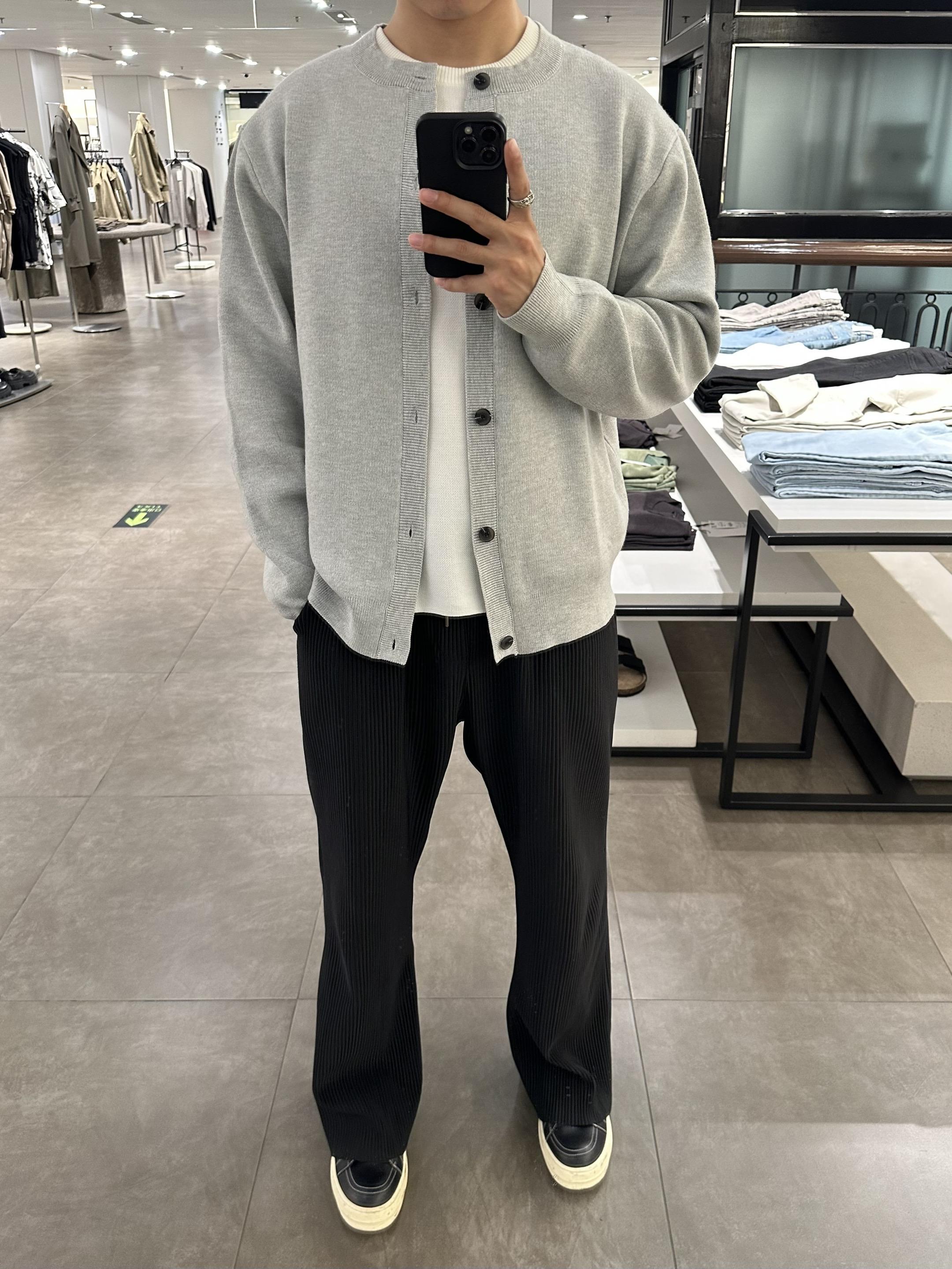 入秋的松弛感穿搭。#今天穿什么 #男生穿搭 #开学我又有招了 #秋季开学穿搭分享 #秋季穿搭cleanfit杀回来了