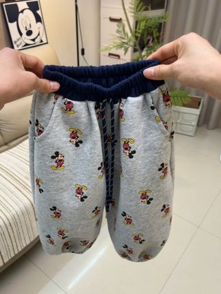 男女童都能穿的米奇印花卫裤,上身好乖萌好可爱呀!#儿童卫裤 #儿童休闲裤 #高品质童装 #百搭裤子 #面料柔软舒适