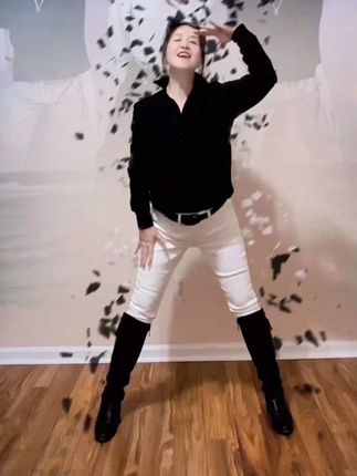 不乱于心,不困于情,不负时光,不负自己!