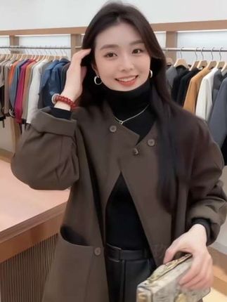 2025秋季新款时尚显瘦气质网红高档洋气女高级百搭宽松大码棉外套#穿搭 #秋冬都市硬核穿搭#优雅气质 #保暖又好看 #外套穿搭