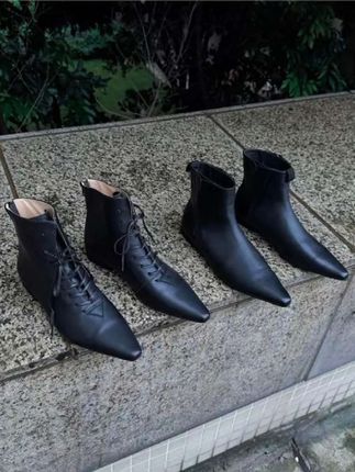 【Mr.Gao】秋季新款小众设计尖头系带低跟短靴气质尖头时尚黑色女鞋#气场全开 #春秋新款 #通勤搭配 #尖头短靴 #轻奢极简