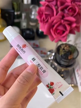 成年女性的家中必备 用过一次你就会来谢我#雌三醇乳膏 #私密好物分享 #30岁的女人 #会保养的女人难变老