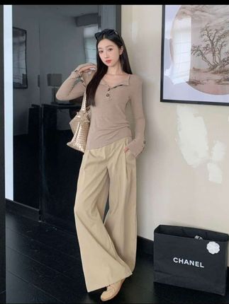 辣妹设计感亨利v领纽扣百搭长袖正肩T恤打底衫秋冬收腰显瘦上衣#好物推荐🔥