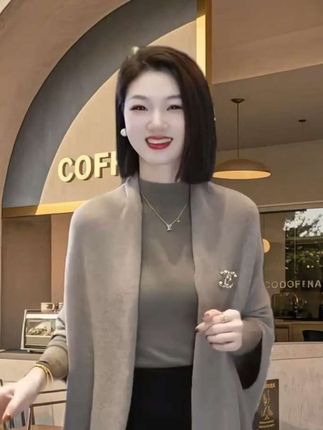 #时尚气质穿搭 #谁穿谁好看@DOU+小助手