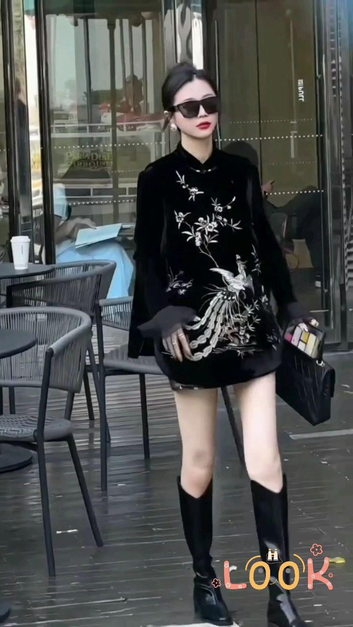 D999-3238【凤凰于飞】新中式百搭刺绣丝绒马甲秋季立领无袖背心女#无袖背心#刺绣马甲#新中式上衣#秋季新款#面料柔软舒适