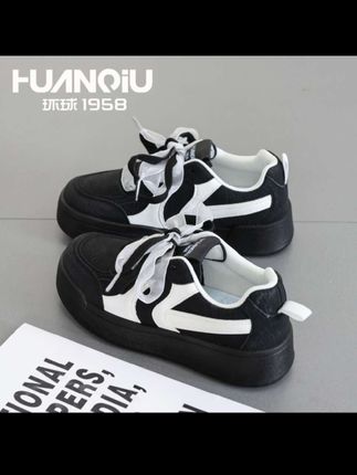 高级厚底板鞋潮流舒适通勤女鞋#哎呦喂你鞋真好看 #女鞋#好穿不累脚#百搭鞋子 #宝藏鞋子 #厚底鞋