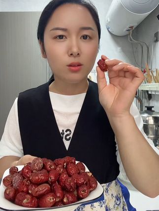 9.9两斤的无核灰枣#灰枣 #红枣 #日常分享 #每日分享 #零食推荐