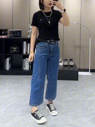 #我的日常穿搭合集  #夏日通勤休闲穿搭  #毫不费力地打开初秋穿搭#夏季干净风穿搭 #夏日穿搭小心机