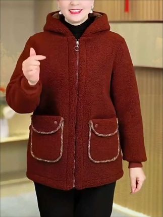 #秋冬穿搭 #妈妈装 #连帽外套 #谁穿谁好看 #高级感穿搭