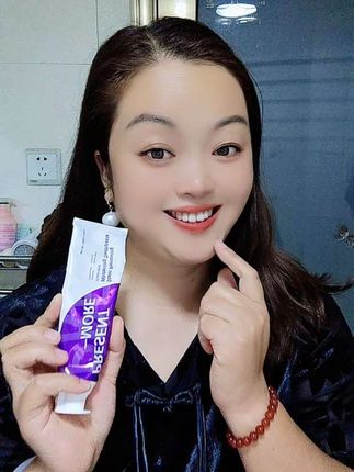牙齿黄的黑的,有烟渍茶渍咖啡渍,嘴巴里面有异味的,赶紧用起来,刷完口气清新自然#自用好物分享 #亲测分享 #牙膏