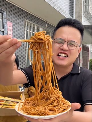 过节武汉热干面活动来了! #地方特色美食 #太好吃了