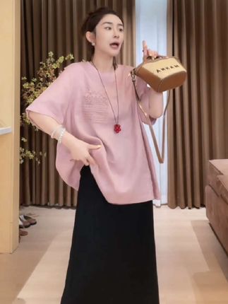 玖了个玖 2025夏 极简百搭后背立体镂空绑带设计麻料T恤#麻料t恤 #后背镂空绑带上衣 #极简百搭 #玖了个玖 #2025夏款