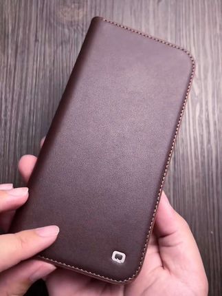 iPhone17新款手机壳,头层牛皮材质手感柔软不生硬,越用越有质感#iPhone17手机壳 #真皮手机壳 #翻盖手机壳 #高端品质 #手机壳推荐