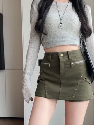 美式辣妹重工柳钉牛仔短裙女秋季款高腰修身百搭显瘦a字半身裙裤#今日穿搭