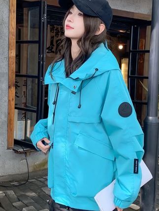 男女同款冲锋衣连帽春秋季外套进藏登山服户外休闲夹克情侣装#今日穿搭 #时装穿搭 #时尚搭配服装 #冲锋衣 #时尚感穿搭