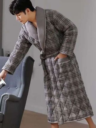 男士秋冬纯棉三层夹棉加绒加厚长款睡袍,大码多款多色可选,温暖时尚大气舒适#三层夹棉 #睡袍 #秋冬必备 @抖音小助手