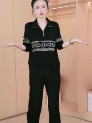#运动服套装#休闲两件套装 #谁穿谁好看