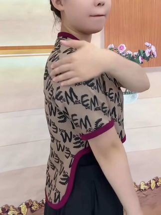 男女同款# 外套穿搭# 秋季新款穿搭# 面料柔软舒...