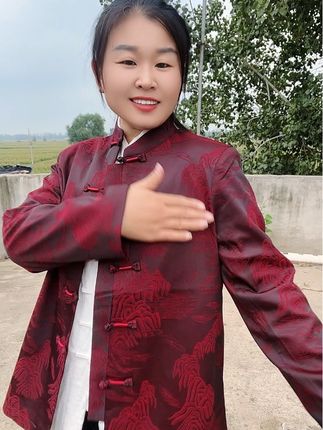 中老年人情侣款秋季唐装外套爷爷奶奶喜庆生日婚宴衣服爸吧装夹克外套#新中式国风 #唐装外套 #喜庆妈妈装 #面料柔软舒适 #秋季穿搭