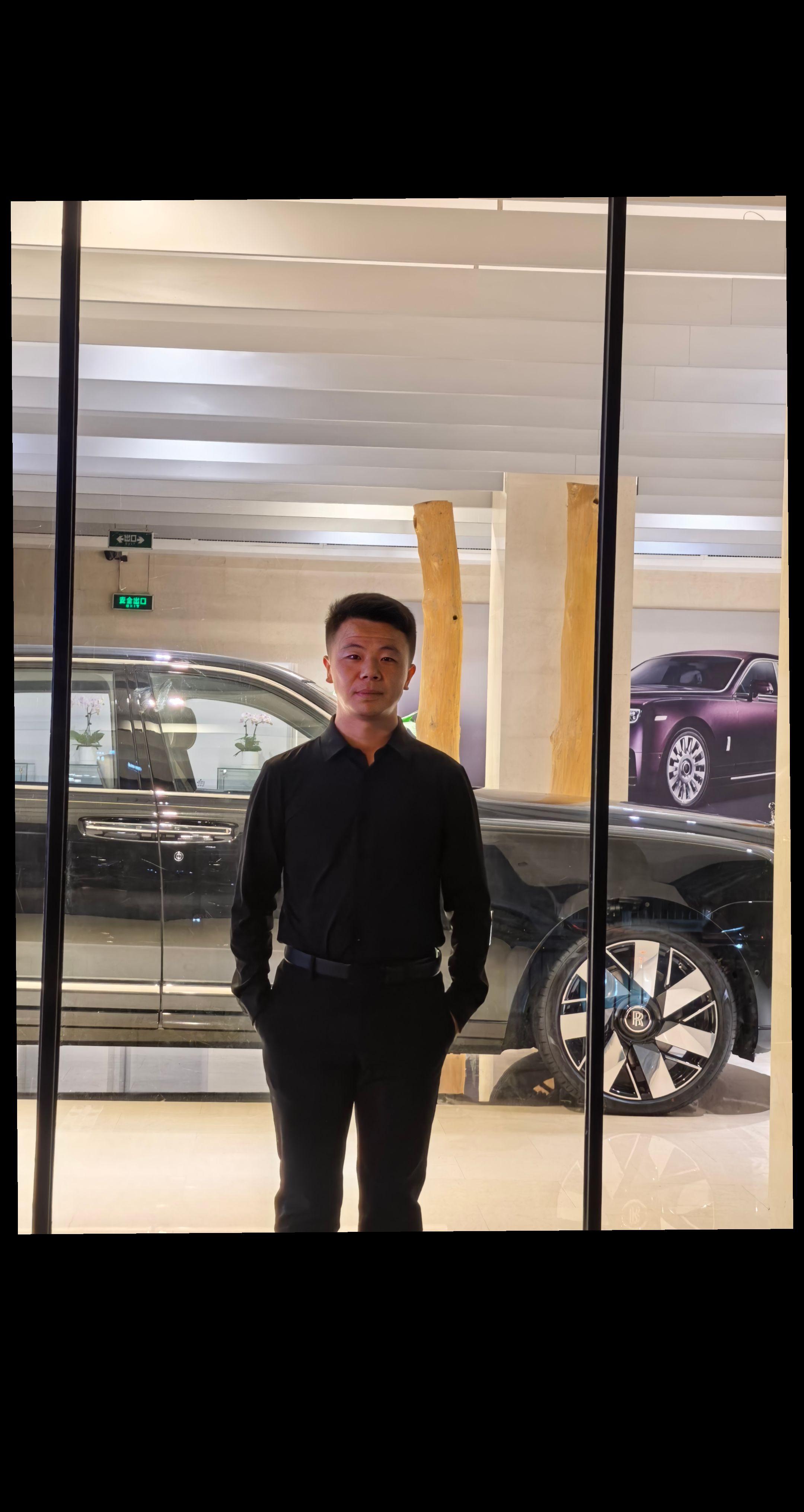 赚了1000就想赚2000,赚了2000又想赚5000,欲望越来越大,快乐越来越少,再也找不回曾经那个无忧无虑的自己了