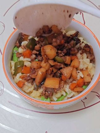 西红柿鸡蛋#面疙瘩 每一口都超满足!味道那是绝了!#山西面食 #在家做美食 #漏勺 #厨房好帮手