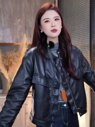 新款 休闲小皮衣 外套女 宽松显瘦机车时尚短款洋气百搭#外套穿搭 #休闲百搭 #简约大气 #皮衣外套搭配 #新款