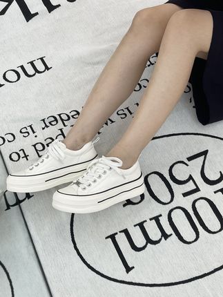 一年四季都少不了的小白鞋 #小白鞋 #百搭 #爆款热卖中 #好鞋推荐