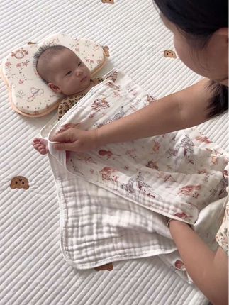 今天教大家一个用浴巾做安抚巾的方法,家里有宝宝睡觉不踏实容易惊醒的,可以试试!#育儿经验分享